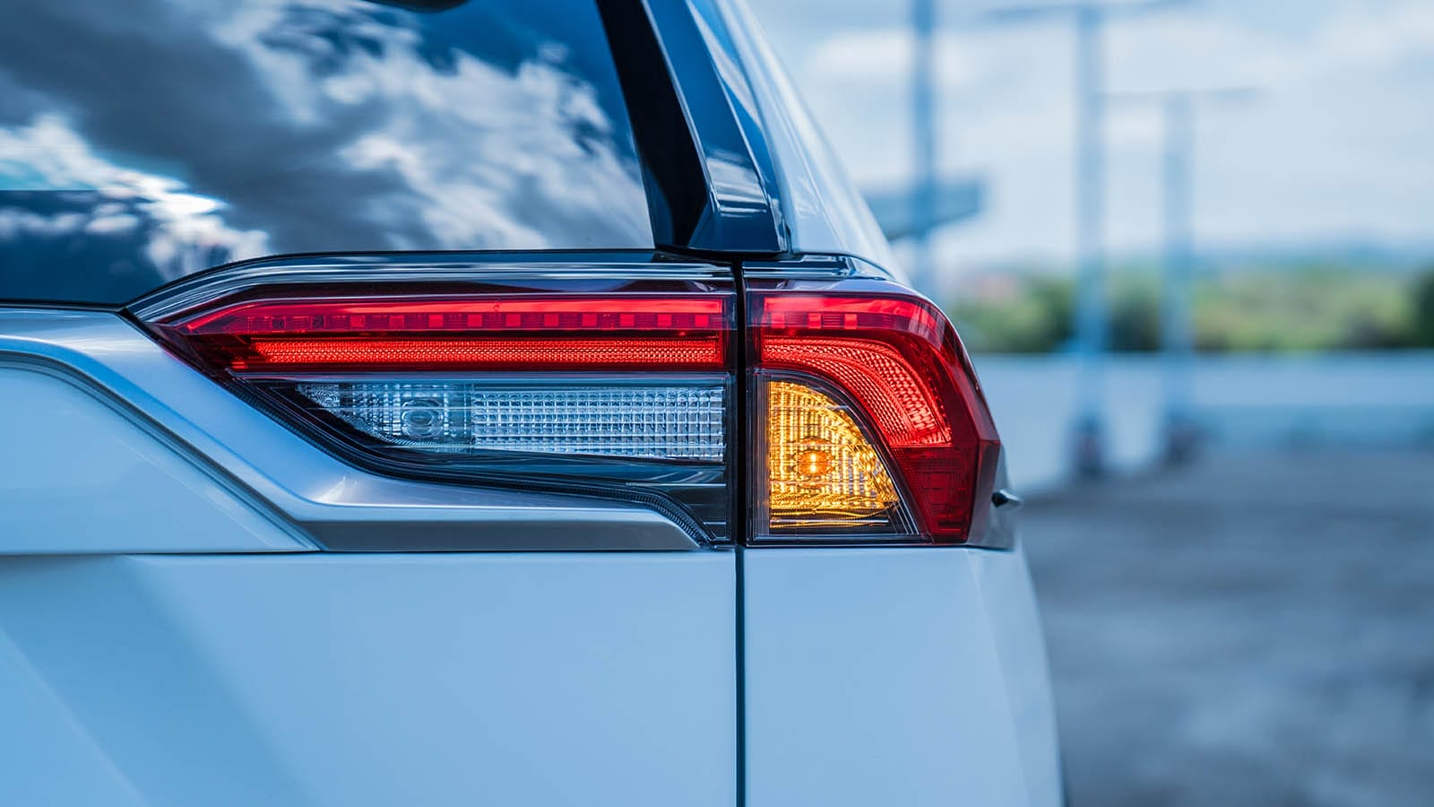 RAV4-HYB-TOYOTACP-14