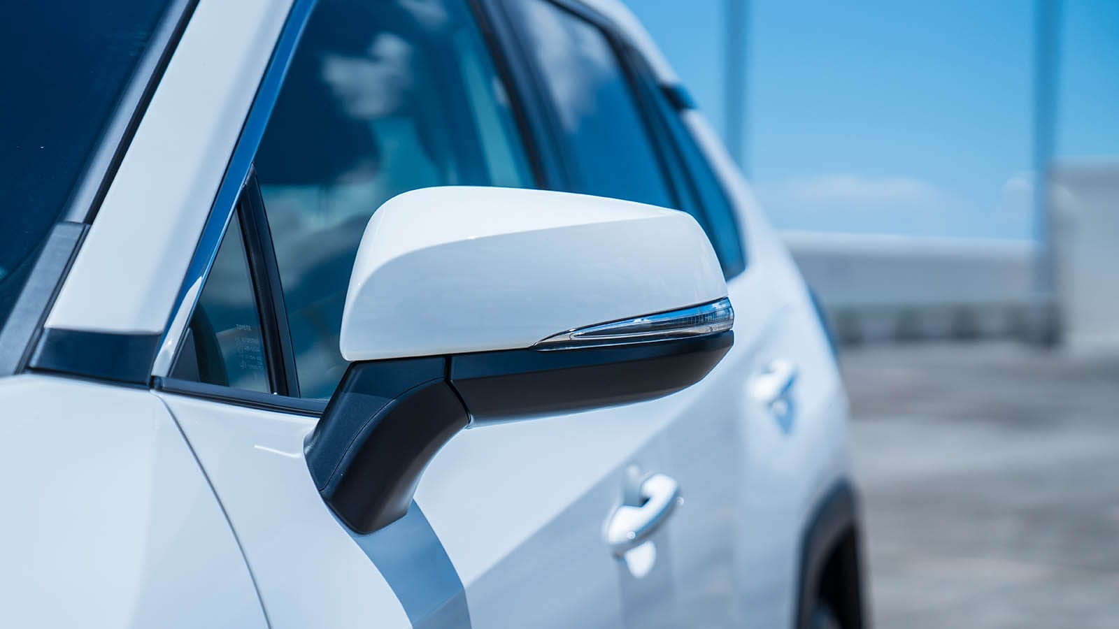 RAV4-HYB-TOYOTACP-16