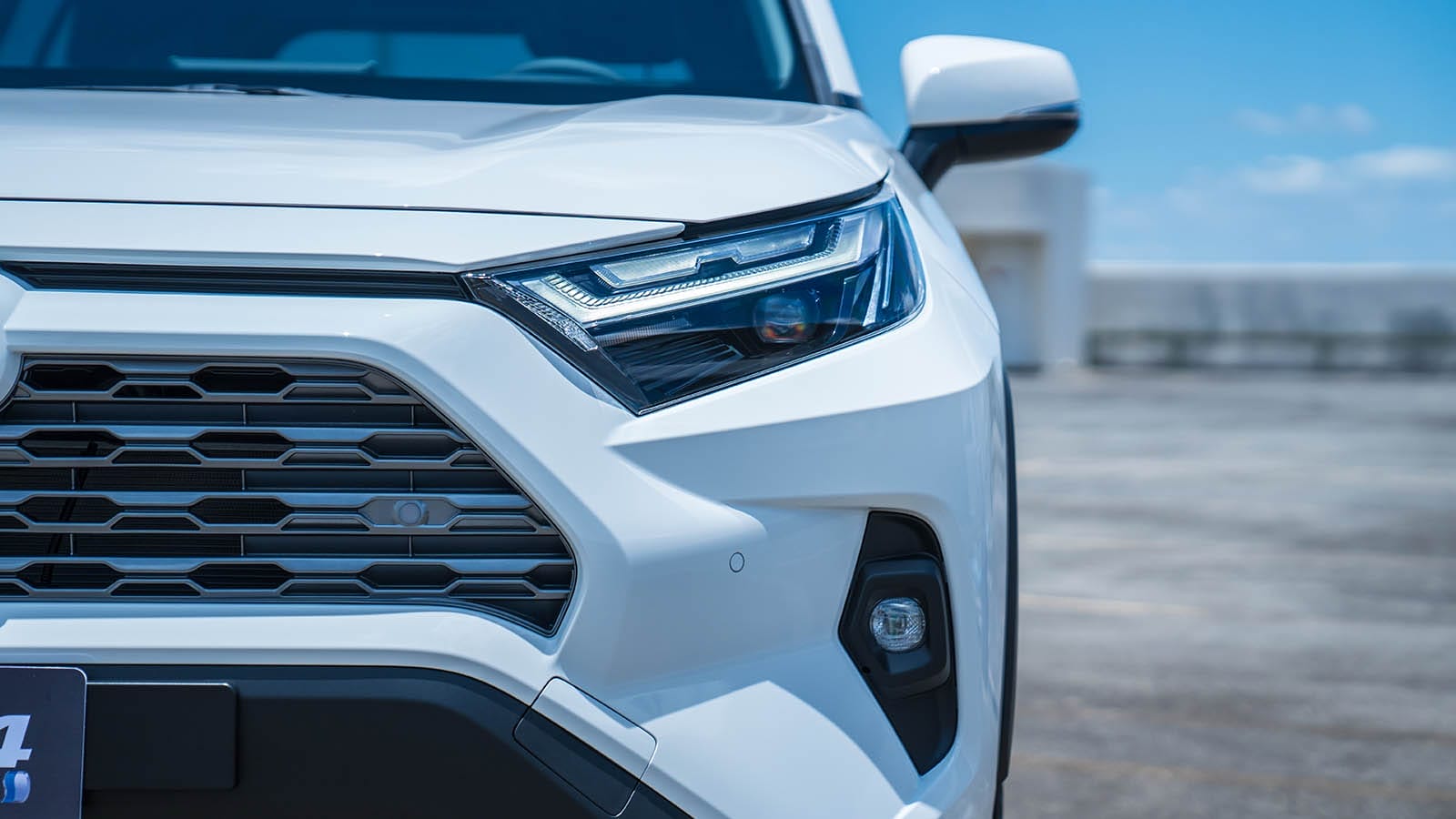 RAV4-HYB-TOYOTACP-18