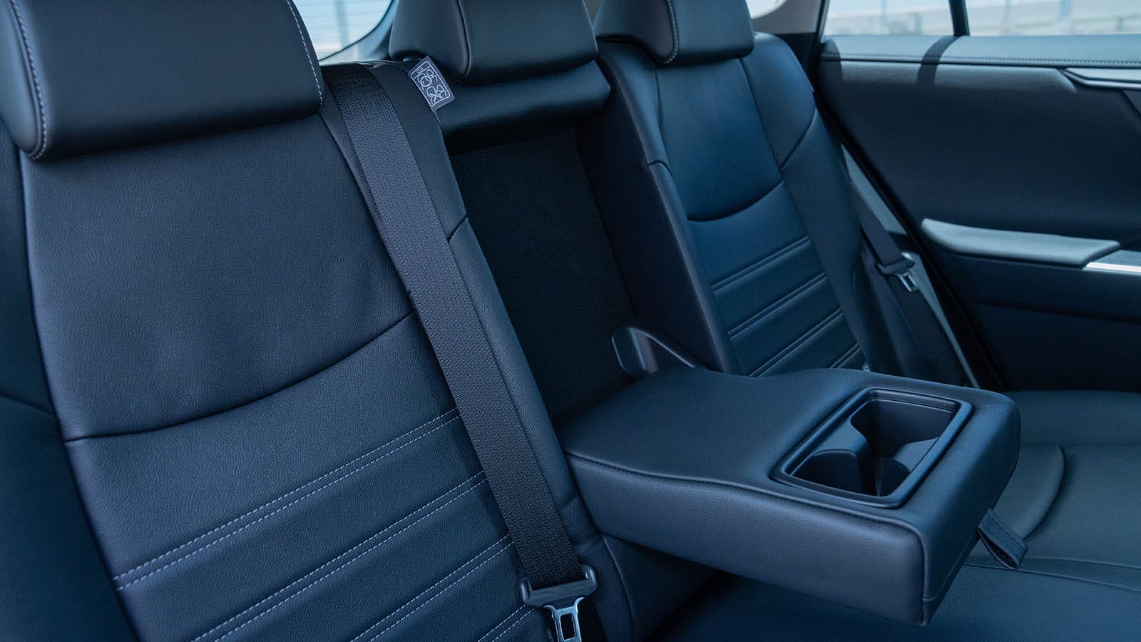 RAV4-HYB-TOYOTACP-21