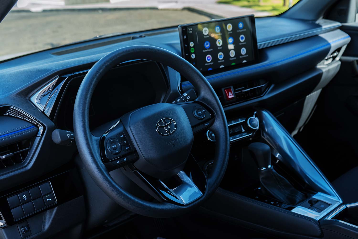 YarisCross-CP-Toyota-int-2