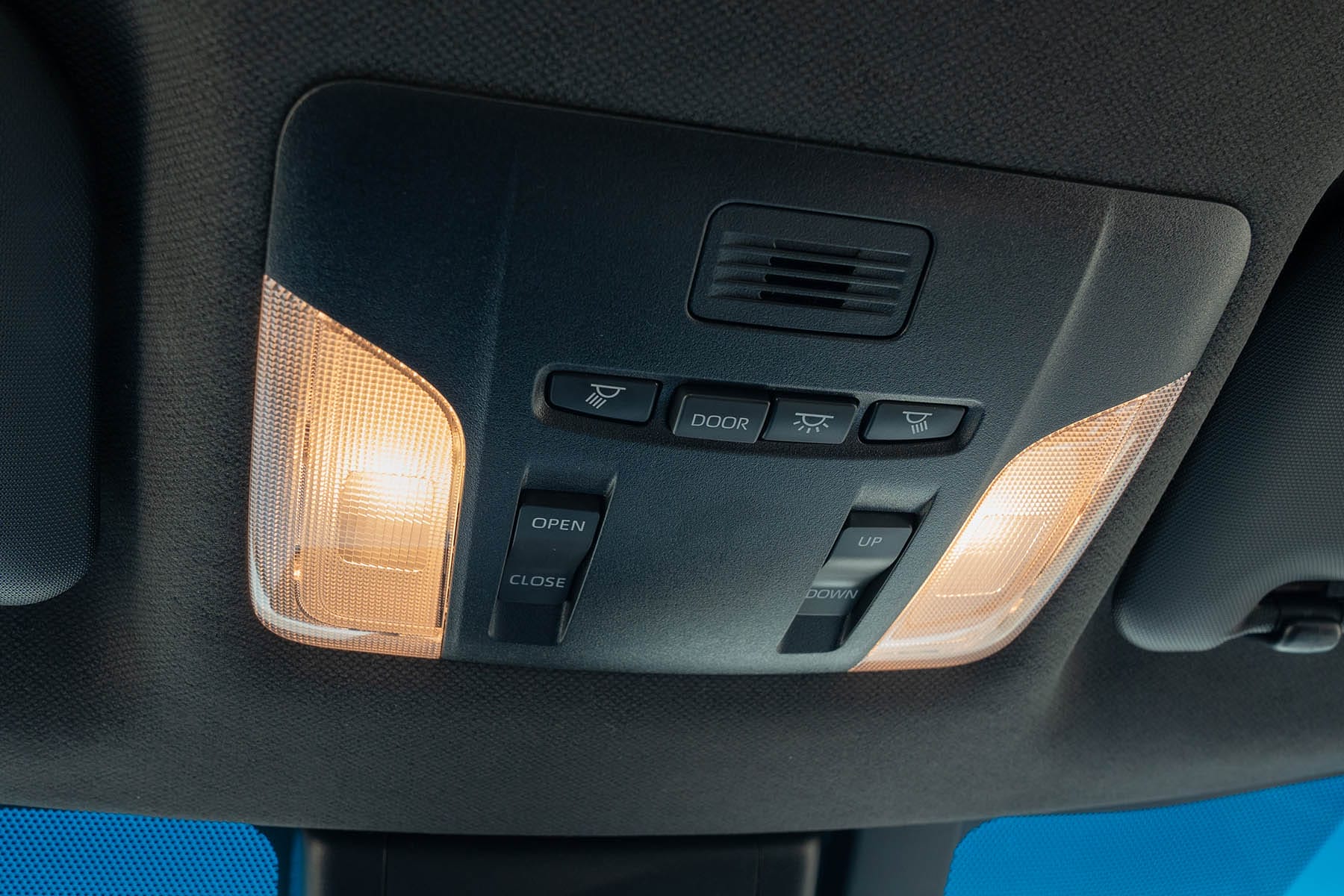 CorollaCross_Toyota- (12)