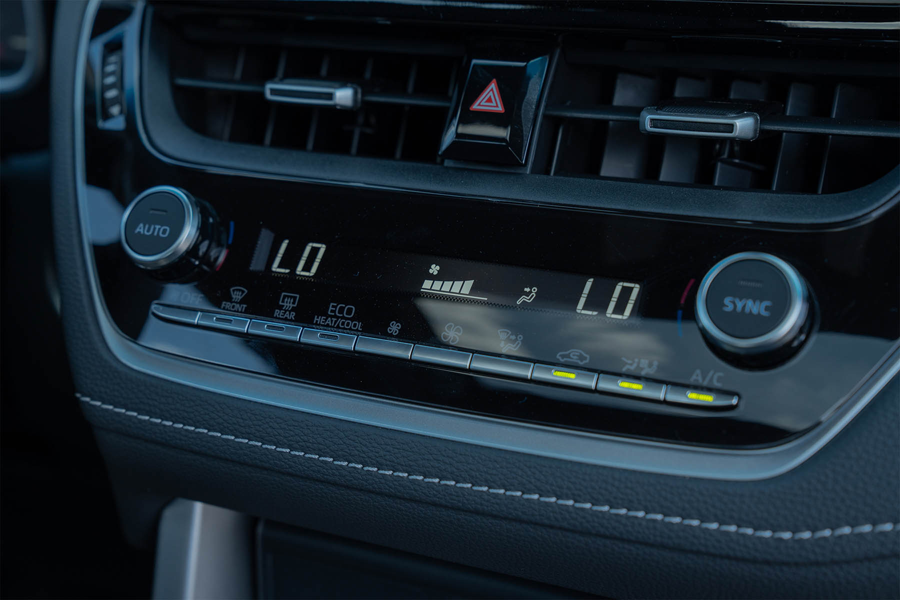 CorollaCross_Toyota- (2)